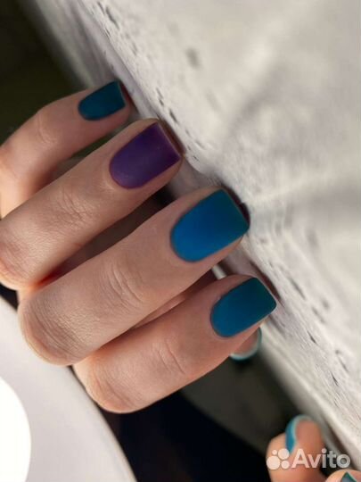 Мастер маникюра и педикюра