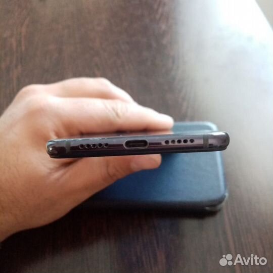 Xiaomi Mi 8 Lite, 4/64 ГБ
