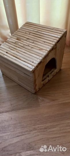 Домик для декоративного кролика