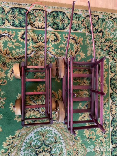 Подставка для цветов деревянная