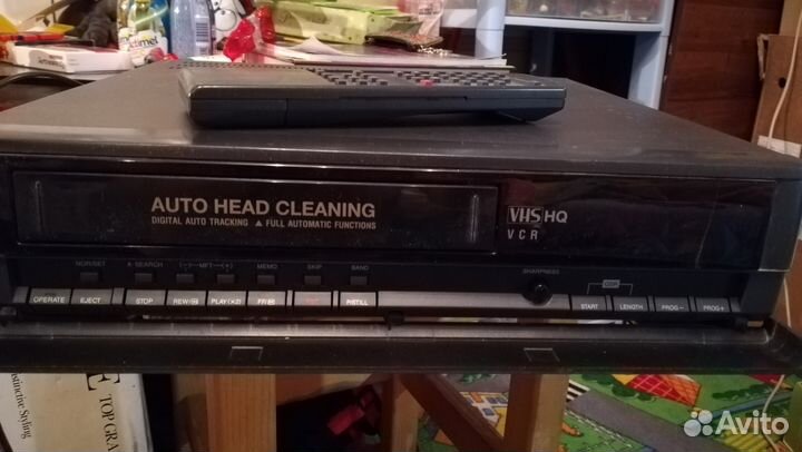 Видеомагнитофон Supra T21