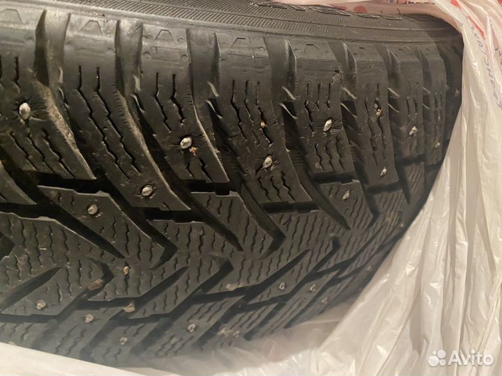 Nokian Tyres Hakkapeliitta 8 SUV 225/60 R17