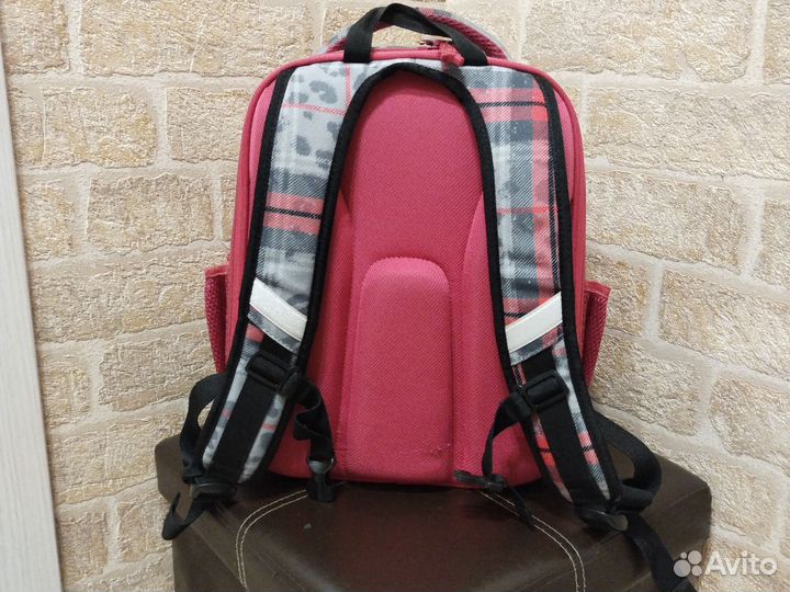 Рюкзак школьный для девочки