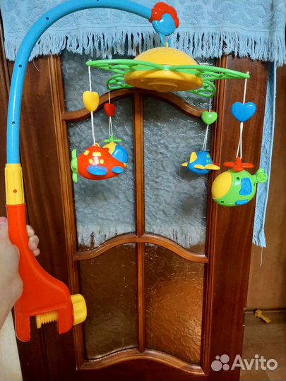 Мобиль в кроватку музыкальный