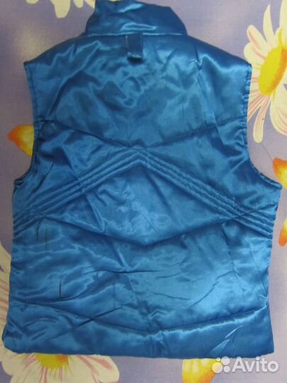 Стильная жилетка детская тёплая