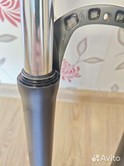 Вилка для велосипеда Suntour XCT 29