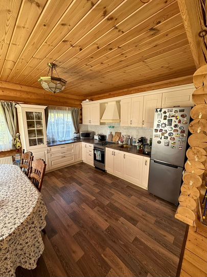 Коттедж 188,5 м² на участке 19 сот.