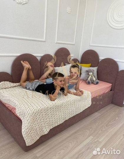 Кровать двуспальная от производителя