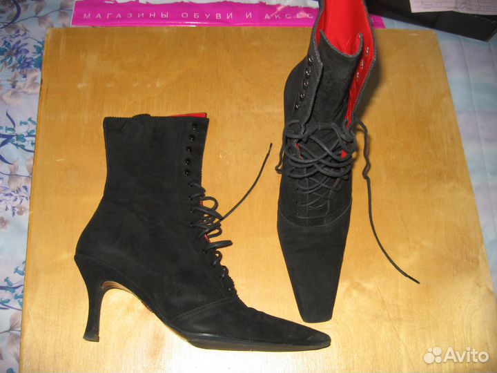 Шикарные замшевые сапожки Free Lance, Франция