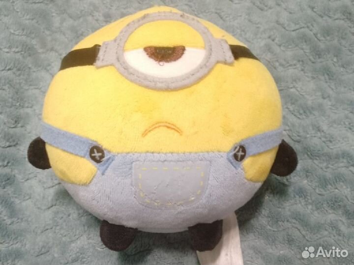 Мягкие игрушки сквош миньëн и белочка