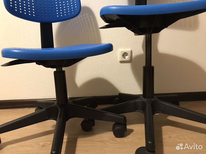 Alrik Стул из икеи пластиковый с дырками офисный