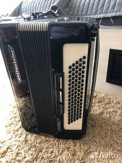 Аккордеон Weltmeister Stella 3/4.Полный комплект