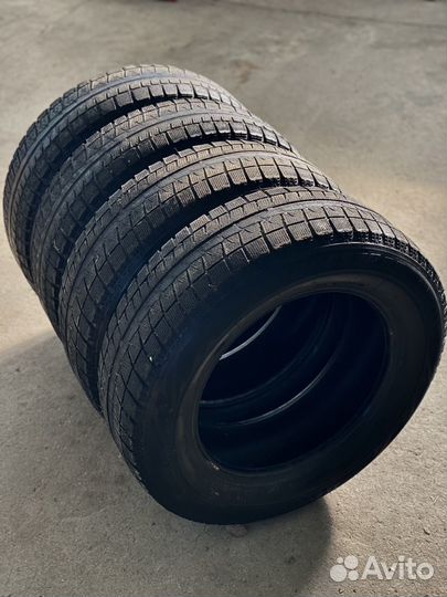 Bridgestone Blizzak Revo GZ 205/55 R16 95S