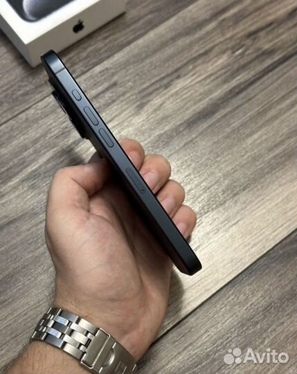 iPhone 15 Pro, 128 ГБ