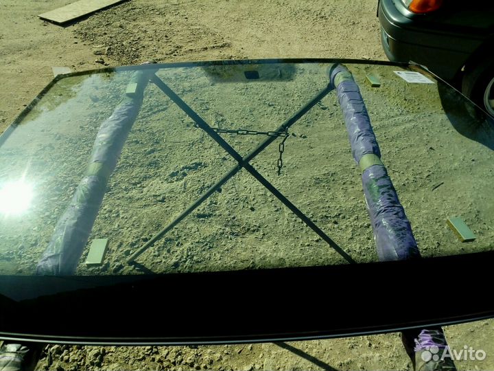 Лобовое стекло на Chevrolet Cruze