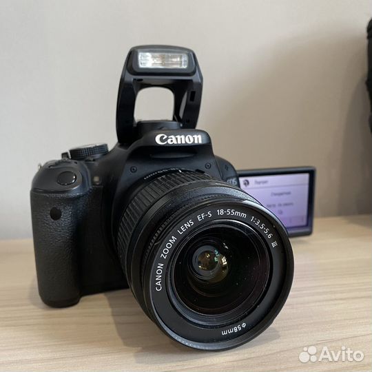 Продам зеркальный фотоаппарат Сanоn еos 600D