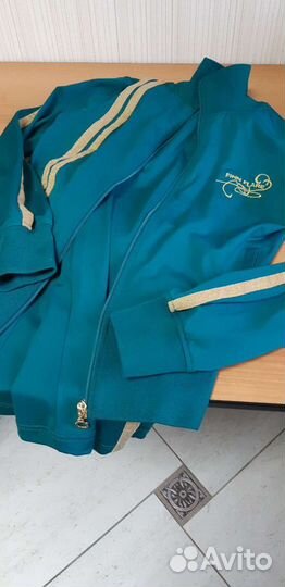 Спортивный костюм женский 44