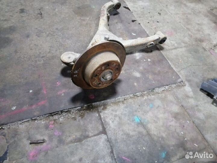 Рычаг задний правый Mercedes-Benz Vito W638