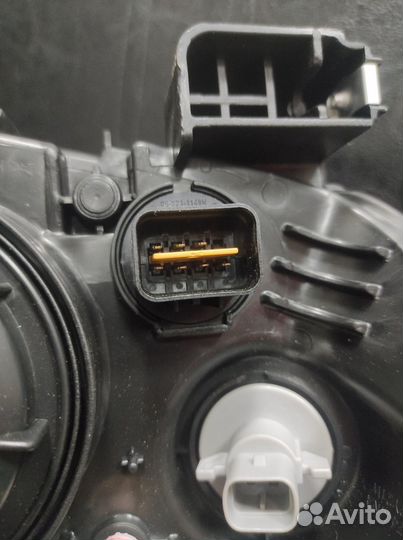 Фара левая для chevrolet Aveo T300