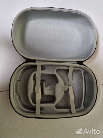 Противоударный кейс Oculus Quest 2