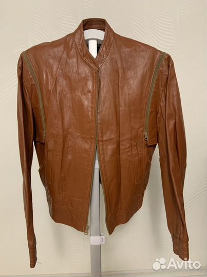 Кожаная куртка женская 44-46 размер