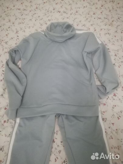 Спортивный костюм новый