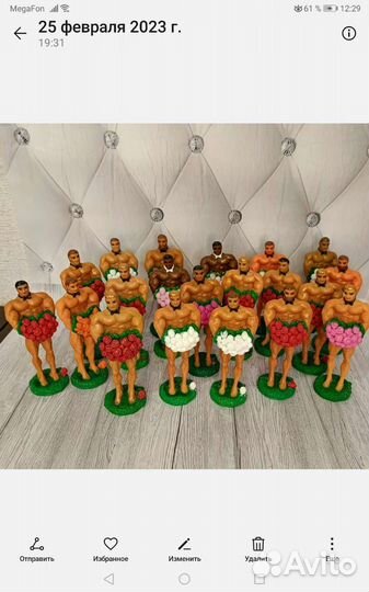 Мужчина с букетом роз из мыла ручной работы