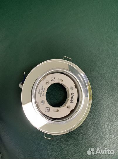 Точечные встраиваемые светильники