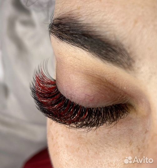 Наращивание ресниц и волос на дому