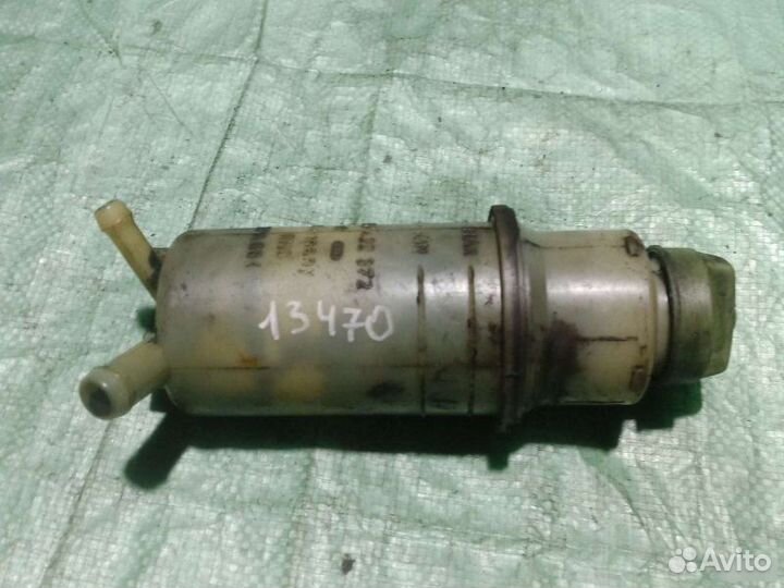 Бачок гидроусилителя Volkswagen Passat B4