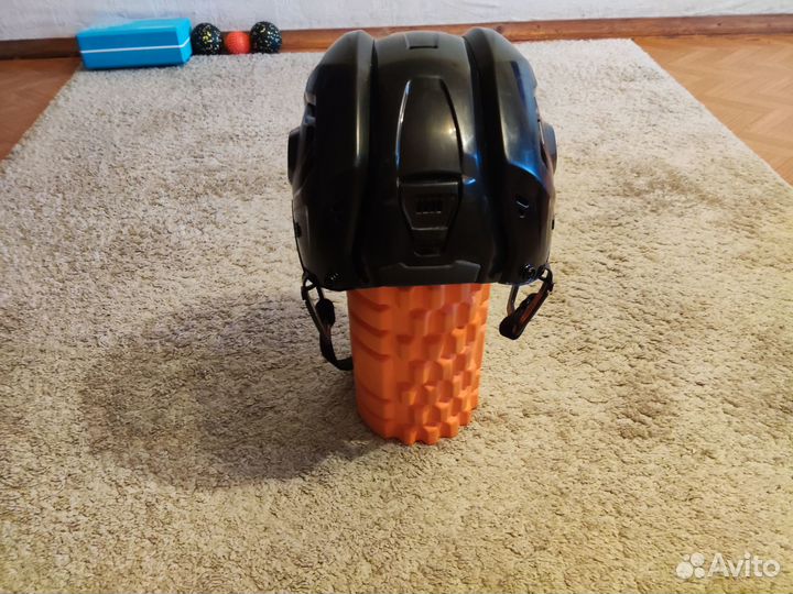 Шлем хоккейный