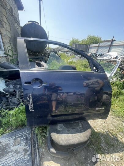 Дверь передняя правая mitsubishi outlander xl