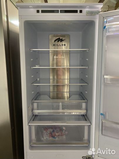 Встраиваемый холодильник новый