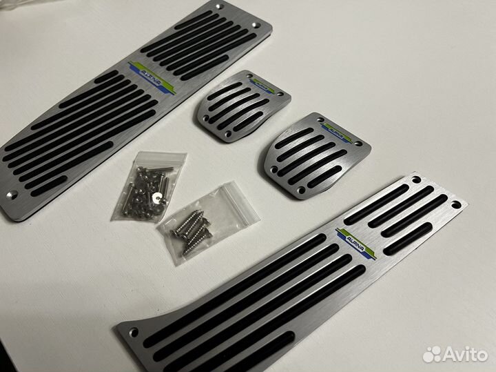 Накладки на педали BMW Alpina МКПП