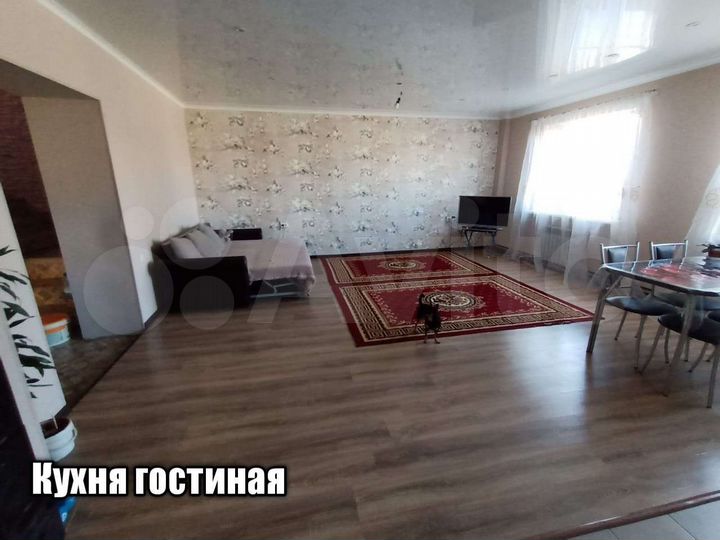 Дом 153 м² на участке 7,4 сот.