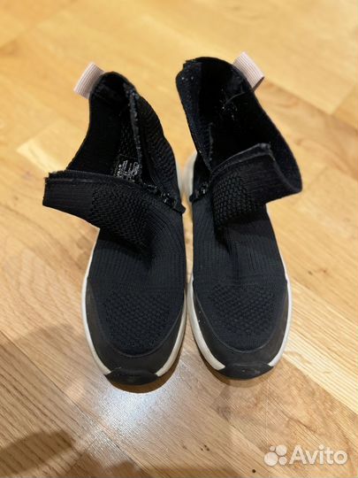 Кроссовки чулки