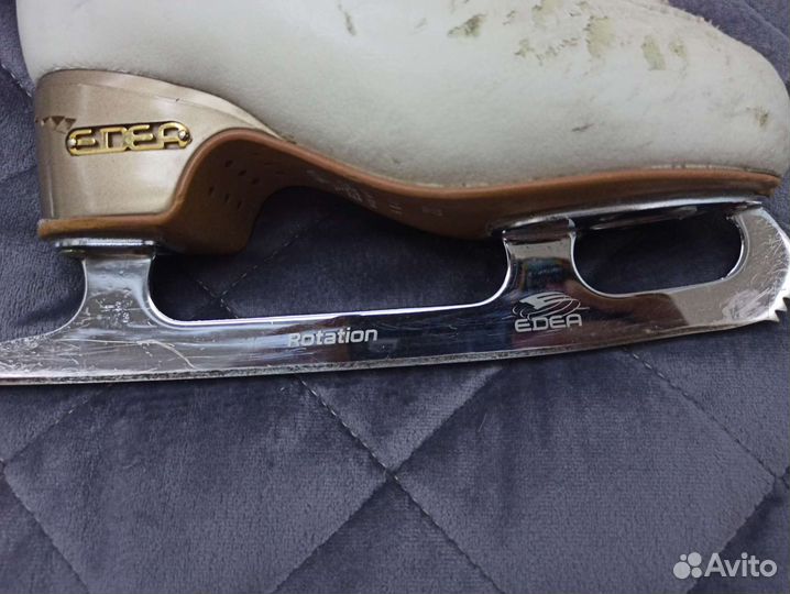Профессиональные фигурные коньки edea overture 210