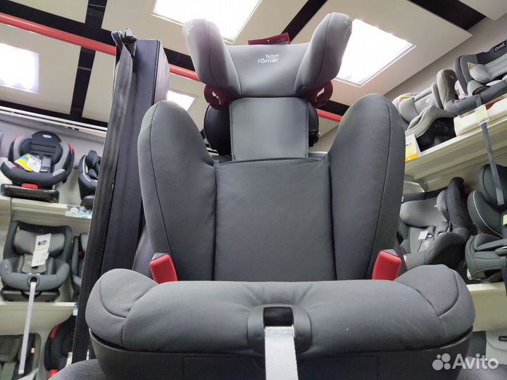 Детское Автокресло Britax Roemer kidFIX SL 15-35кг