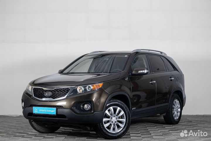 Kia Sorento 2.4 AT, 2011, 215 253 км