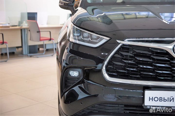 Toyota Highlander 2.0 AT, 2023
