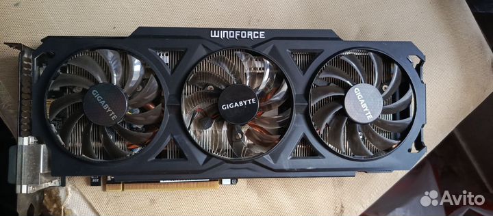 Видеокарта amd radeon R9 270 2gb