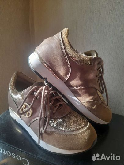 Кроссовки р 34