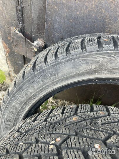 Nokian Tyres Hakkapeliitta 7 215/50 R17