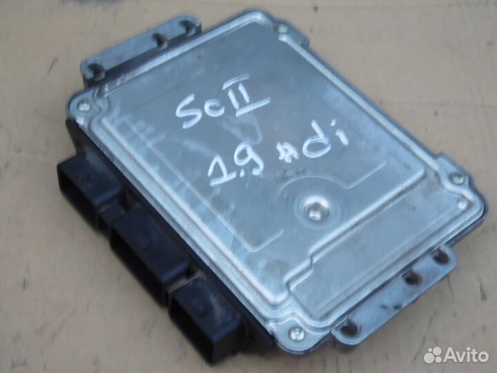 Блок управления двигателем Рено Сценик 2