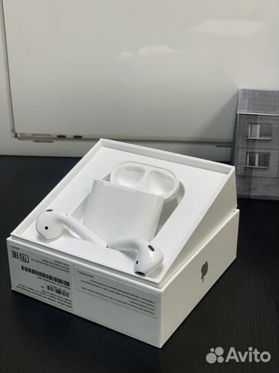 AirPods 2 Б/У