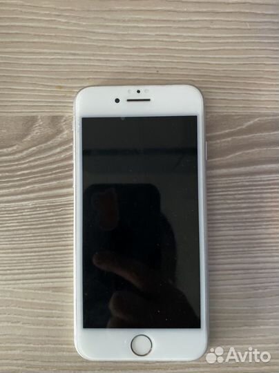 iPhone 7, 32 ГБ