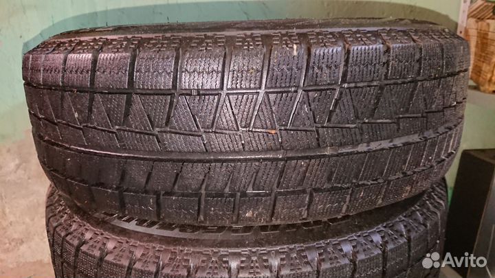 Bridgestone Blizzak Revo GZ 195/65 R15