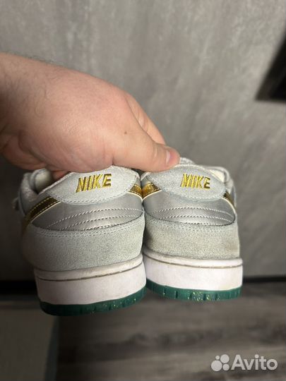 Кроссовки nike