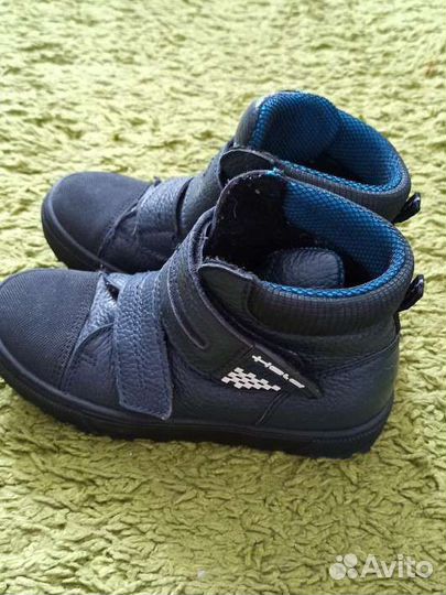 Ботинки для девочки