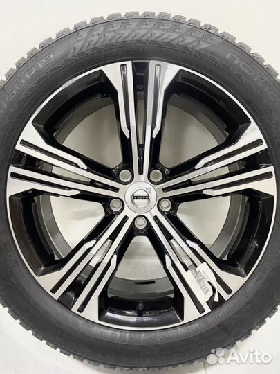 R19 Nokian Tyres Hakkapeliitta 9 SUV 235/55, PCD 5x108 DIA 63.4